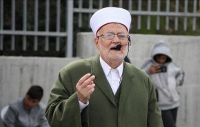  خطيب المسجد الأقصى يدعو لشد الرحال إلى المسجد 