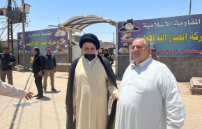 السيد الصدر يتفقد مقار حزبية قُصفت في النجف