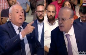مشادة بالأيدي داخل استوديو قناة لبنانية اثر خلاف سياسي بوجهات نظر 