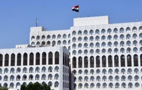 العراق يدين بشدة حرق نسخة من القرآن أمام سفارته في الدنمارك

