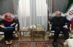 السفير الإيراني في بغداد يلتقي المبعوثة الأممية المعنية بشؤون العراق