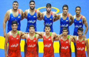 المنتخب الإيراني للمصارعة الرومانية يفوز ببطولة شباب العالم