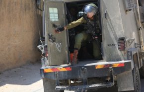 الاحتلال يعتقل قيادات في الجهاد وحماس أبرزهم ماهر الأخرس