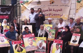 قصة أكثر من 400 عائلة فلسطينية محرومة من تشييع جثامين شهداءها 