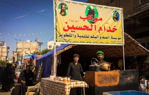 شريحة الصم والبكم تشيد موکباً لخدمة زوار الأربعين
