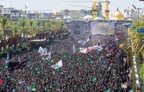 طريق بين النجف كربلاء المقدستين يشهد اكبر تظاهرة راجلة في العالم