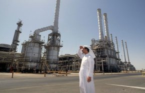 السعودية تمدد خفض إنتاج النفط الطوعي لمدة 3 أشهر إضافية