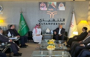 السفیر الإيراني الجديد لدی السعودیة يصل إلى الرياض + صورة
