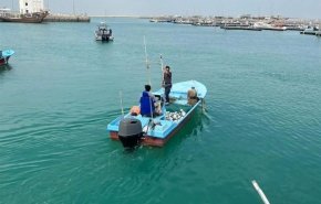 3 سجناء إيرانيين أطلق سراحهم في قطر وصلوا إلى البلاد