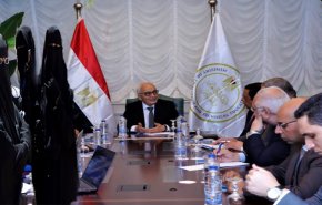 قرار في مصر حول 'الحجاب' يشعل مواقع التواصل