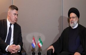 رئيسي: زمن فرض الآراء والإملاءات على الشعوب قد انتهى