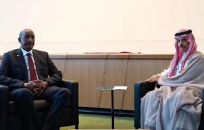 بن فرحان والبرهان يبحثان الملف السوداني في نيويورك