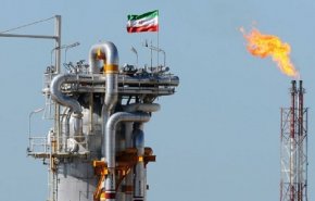 إيران تشرع بتطوير حقل 