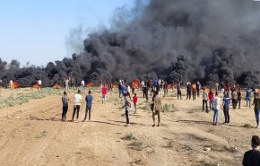 قصف مرصدين وإصابات بقمع الاحتلال تظاهرات شرق غزة