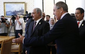 السفارة الروسية في ليبيا تسخر من تحذير واشنطن لحفتر 

