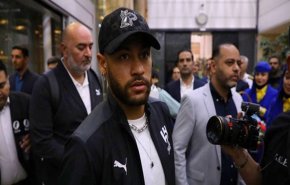 برفقة نيمار .. بعثة الهلال السعودي تصل طهران