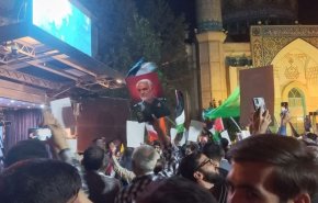 شاهد ..الشعب الايراني يؤكد دعمه لعملية طوفان الاقصى البطولية 