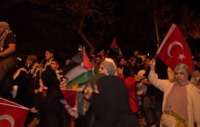 بالفيديو.. الجماهير التركية تعبر عن مساندتها لعملية طوفان الاقصى