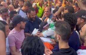 شاهد بالفيديو.. استشهاد 4 مسعفين فلسطينيين في غزة