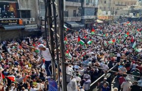 انطلاق مسيرات حاشدة في الضفة الغربية نصرة لغزة