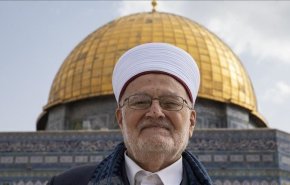 تحذيرات من اغتيال الشيخ عكرمة صبري من قبل صهاینة متطرفين 
