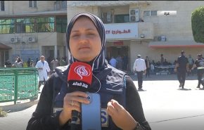 الاحتلال يستهدف المقابر اثناء دفن الشهداء ويطحن المدنيين تحت الركام