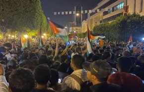 مظاهرات بأرجاء العالم تندد بمجزرة المستشفى في غزة