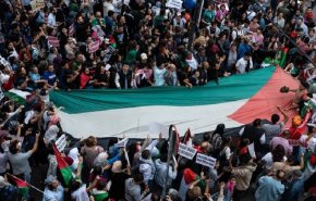 بالفيديو.. الآلاف يتظاهرون في مدريد تضامنا مع فلسطين