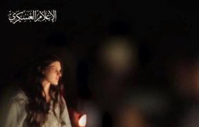 فيديو وصور..لحظة الإفراج عن أسيرتين أميركيتين كانتا بقبضة القسام