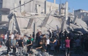 الطيران الصهيوني يدمر مجمّعا سكنيا بأكمله في منطقة اليرموك وسط غزة