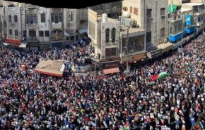 الفصائل الفلسطينية تدعو للنفير يومي الجمعة والأحد المقبلين نصرة لغزة
