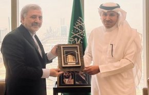 مشاورات حول إطلاق خط رحلات جوية بين طهران والرياض