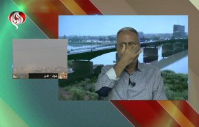 خبير اجتماعي يجهش بالبكاء علی قناة العالم لهذا السبب.. 