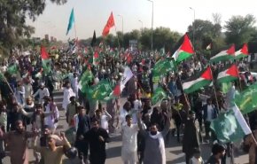 خروش هزاران نفر از حامیان فلسطین در پایتخت پاکستان با فریادهای لبیک یا اقصی
