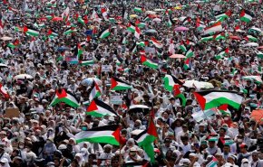 بالفيديو والصور.. مليونية أندونسيا دعما لغزة
