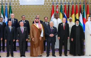 قمة الرياض تصدر بيانها الختامي وتؤكد على كسر الحصار على غزة