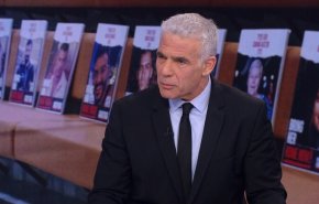 زعيم المعارضة الصهيونية يطالب بعزل نتنياهو
