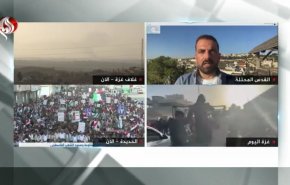شاهد.. الاحتلال يمنع المصلين من الوصول الى المسجد الاقصى