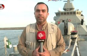 شاهد.. إيران تزيح الستار عن مدمرة 