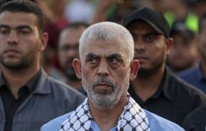 السنوار يتحدث مع الأسرى الإسرائيليين داخل الأنفاق باللغة العبرية
