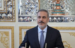 وزير الخارجية التركي: الهجمات الإسرائيلية البربرية على غزة تعد جرائم حرب