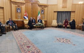 الرئيس الكوبي يصل الى طهران