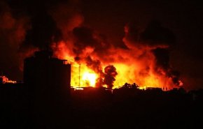 الاحتلال يستهدف بوابة مستشفى كمال عدوان في غزة