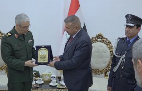  تدشين مرحلة جديدة من التعاون العسكري بين طهران وبغداد
