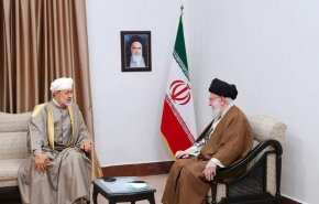 ماذا قال وزير تجارة عمان حول لقاء آية الله خامنئي وسلطان عمان؟