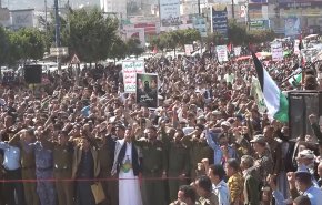 شاهد.. مظاهرات حاشدة في محافظتي تعز وإب وسط اليمن نصرة لفلسطين