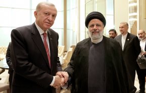 الرئيس الإيراني إبراهيم رئيسي يزور تركيا في يناير