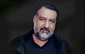 اقامة مراسم الوداع لجثمان الشهيد موسوي في مبنى معراج الشهداء بطهران