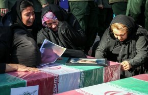 بدء مراسم تشييع جثامين شهداء الاعتداءات الارهابية في كرمان