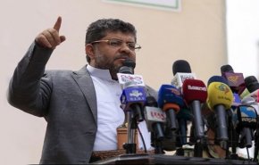 الحوثي يوضح أهداف القوات المسلحة اليمنية في البحر الأحمر
